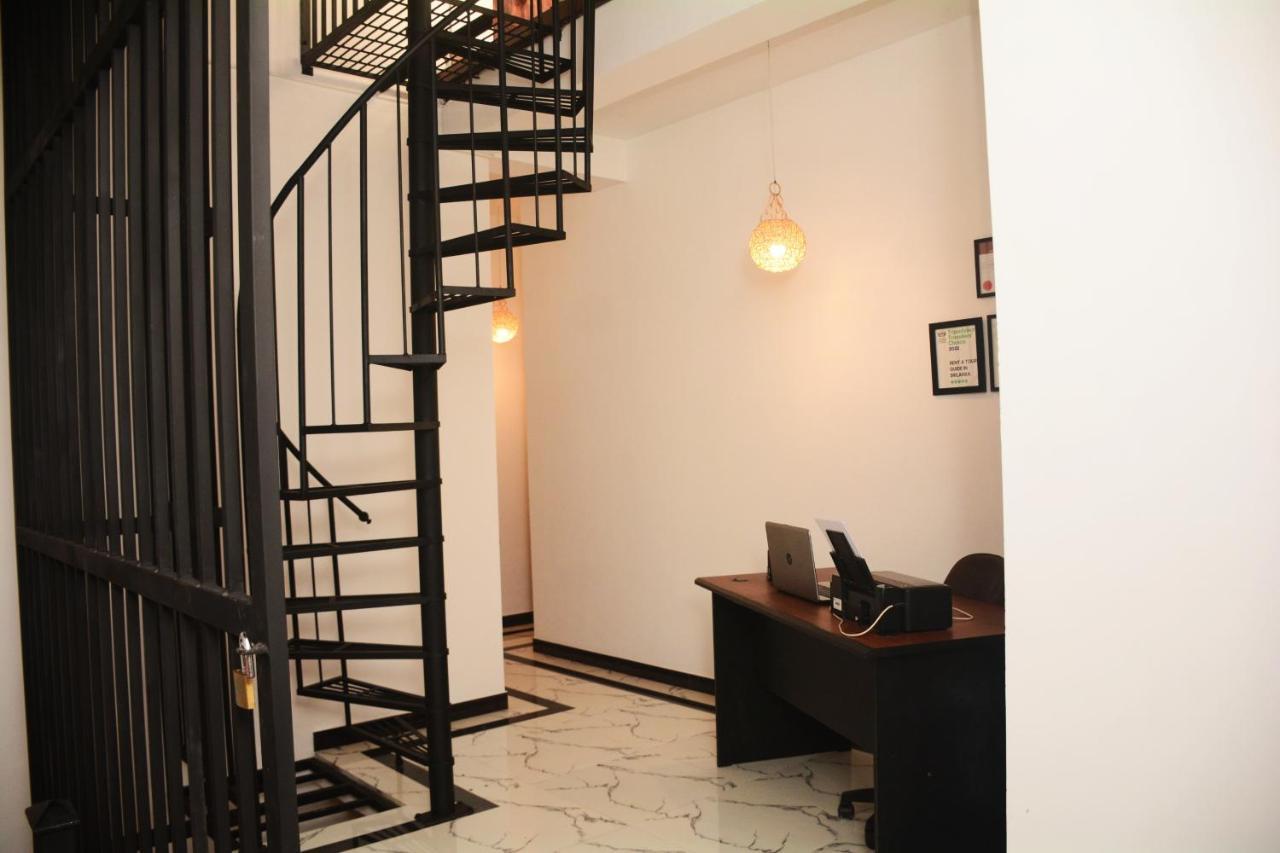 Ayubowan Homestay Katunayake Katunayaka Exterior foto